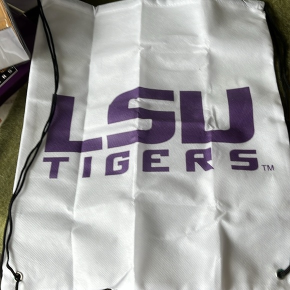 LSU Game Day Kit-NIB - Picture 5 of 6